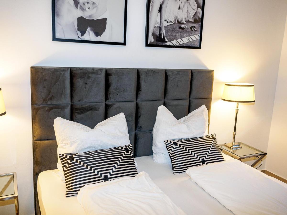 Modernes Studio mit Netflix Krefeld Exterior foto