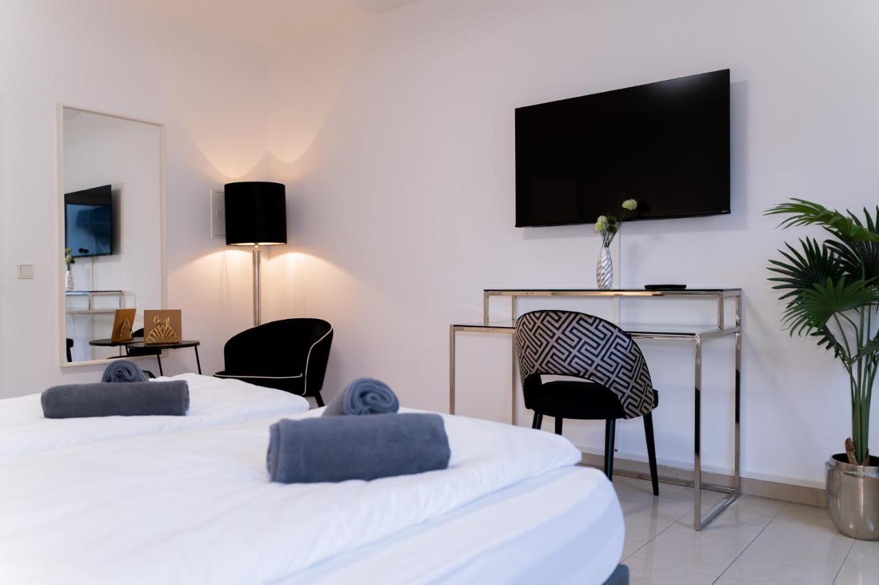 Modernes Studio mit Netflix Krefeld Exterior foto